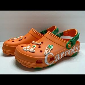 NEW Crocs X Carrots Limited Edition RARE Clogs